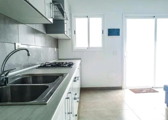 Tenerife Little Village 1d Apartment *