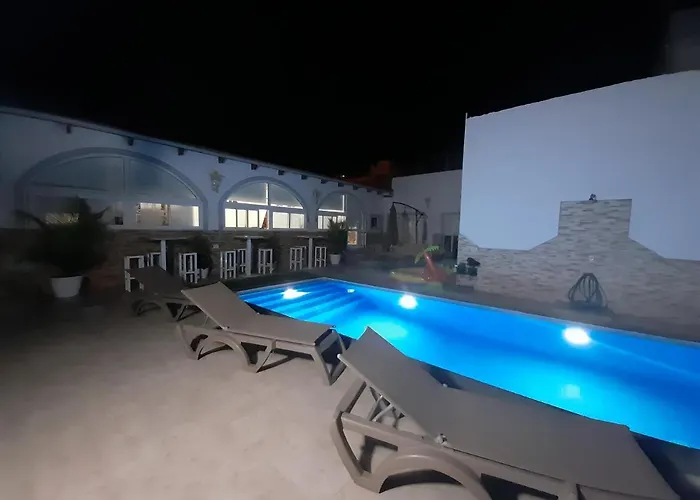 Tenerife Little Village 1d * San Isidro (Tenerife)